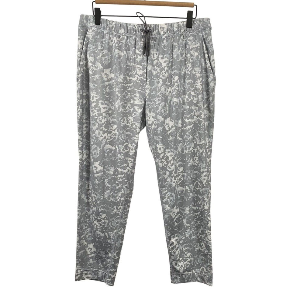Lululemon Womens Camo Drawstring Pants sz 10 Gray Pull On Activewear Athleisureโ
